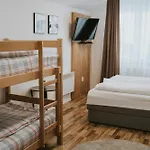 Отель Hotel Central Vlasic