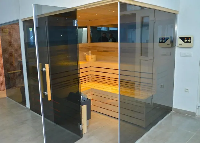 Hotel Central Vlasic 4*